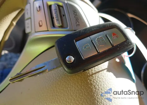 2015 Nissan Rogue S из США, поврежденный, VIN KNMAT2MT2FP587975